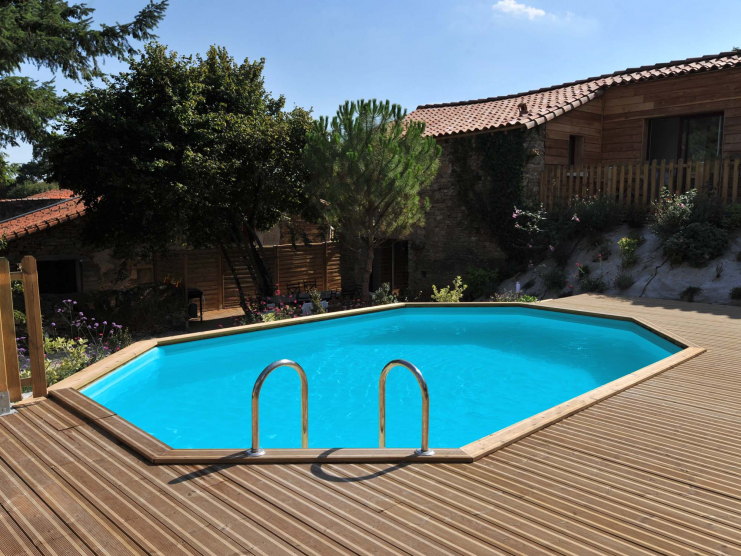 piscine bois 86